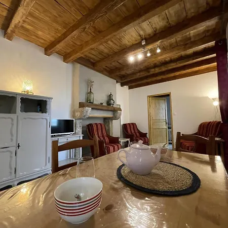 Εξοχικό σπίτι Maison De Plain-pied Confortable Avec Jardin A
