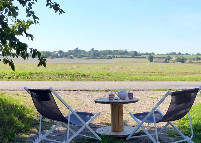 Maison De Plain-pied Confortable Avec Jardin A - Fr-1-489-381 * Rongeres