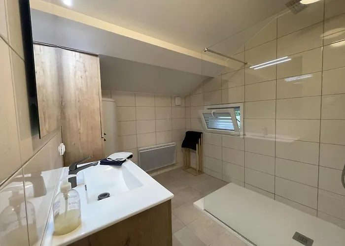 Holiday home Maison De Plain-pied Confortable Avec Jardin A - Fr-1-489-381 *