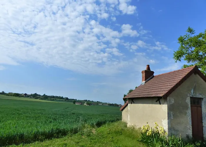 Maison De Plain-pied Confortable Avec Jardin A - Fr-1-489-381 Holiday home *