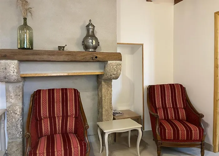 Holiday home Maison De Plain-pied Confortable Avec Jardin A - Fr-1-489-381 *