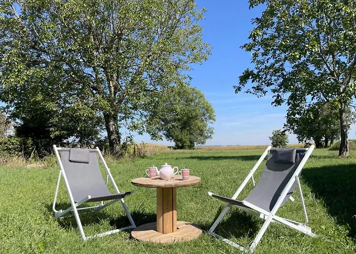 Maison De Plain-pied Confortable Avec Jardin A - Fr-1-489-381 *